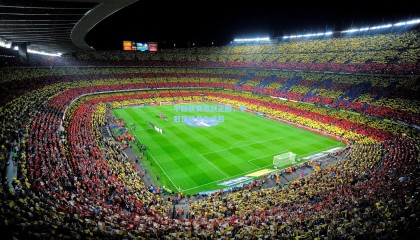 壹号娱乐：中超联赛激战正酣，争冠保级悬念迭起